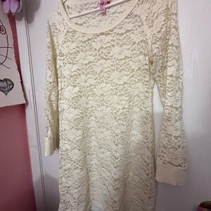 Elegant Cream Lace Long Sleeve Dress